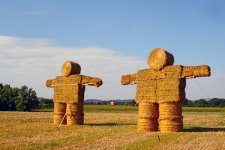 giant-straw-men.jpg