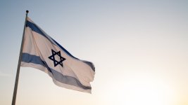 The-Flag-of-Israel-7-Facts730x411.jpg