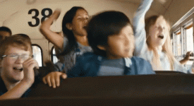 school-bus-kids-cheering-tt68cjscas7xv2prcvcddx.gif